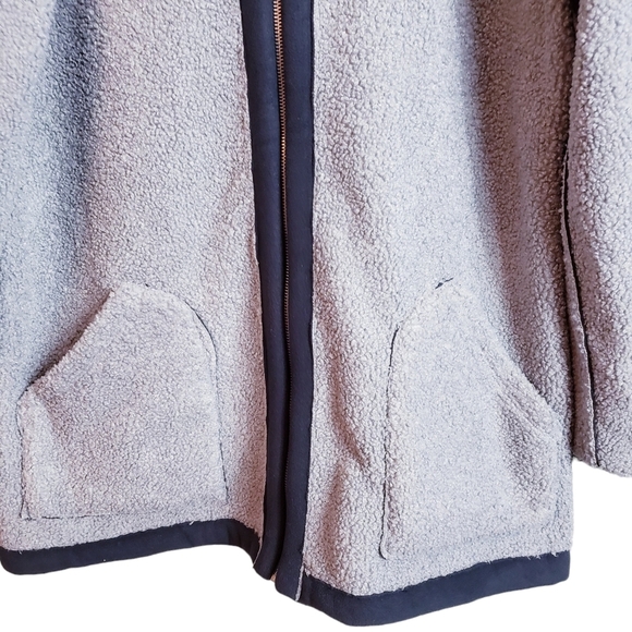 📣 SOLD 📣Susan Graver Reversible Polar Fleece Sherpa Coat Large Black Gray New - Picture 12 of 17